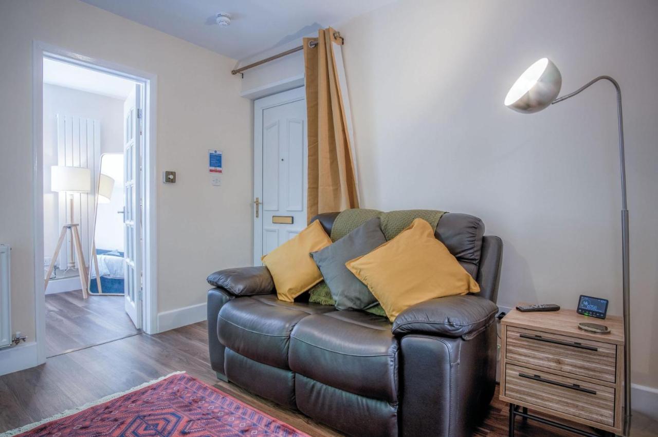 Croft Court - 1 Bedroom Apartment - Tenby Dış mekan fotoğraf
